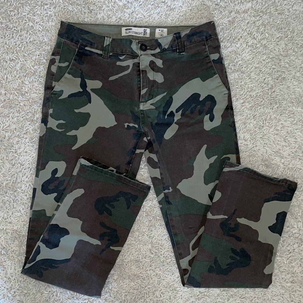 Mens camo pants